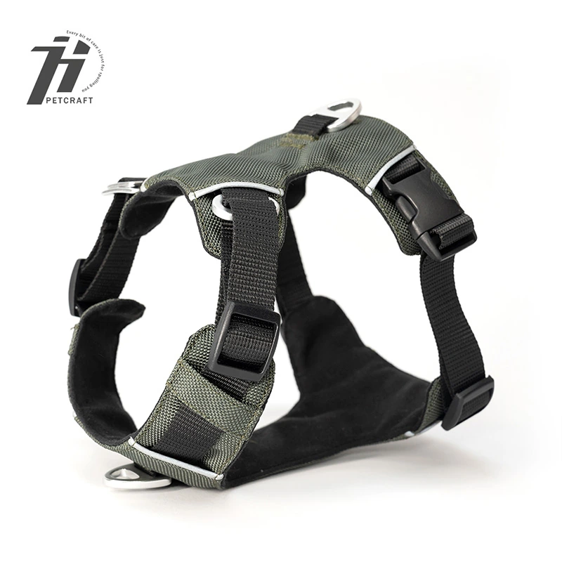Adjustable dog harness